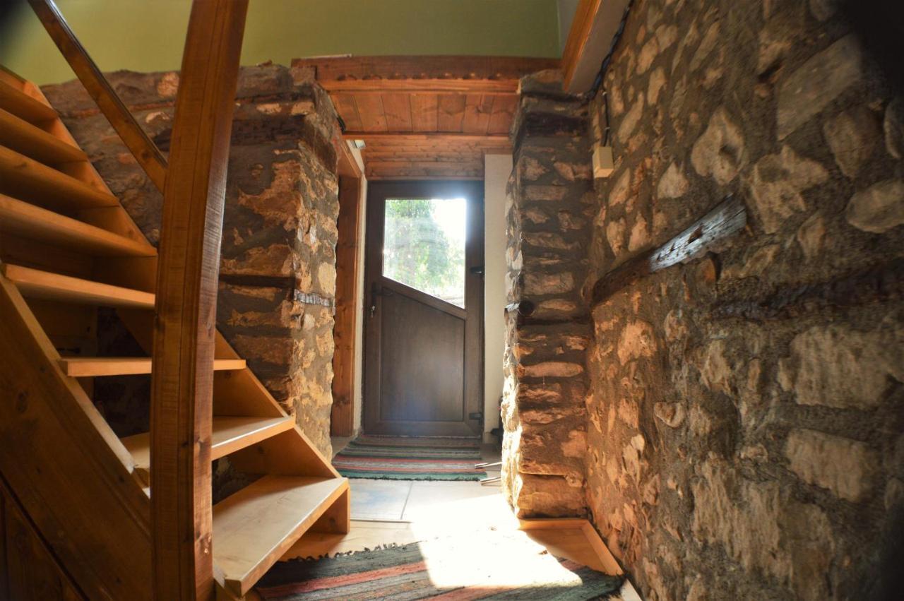 EskiZ - Our stone home Tsjepelare Eksteriør bilde